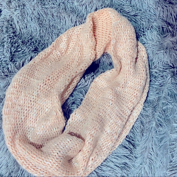 Pink Speckled Silver Knit Infinity Scarf - Picture 1 of 2